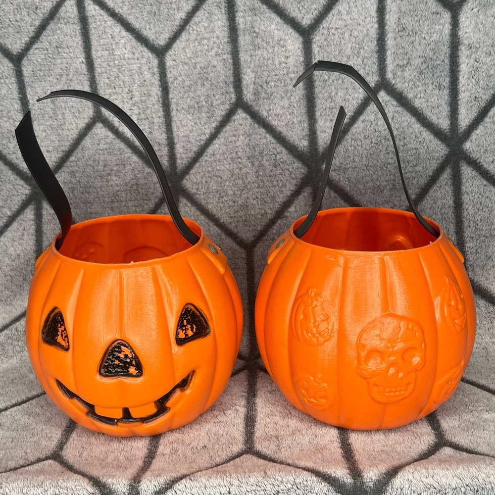 Vintage AJ Renzi Blow Mold Pumpkin Halloween Double Sided Bucket Pail #650